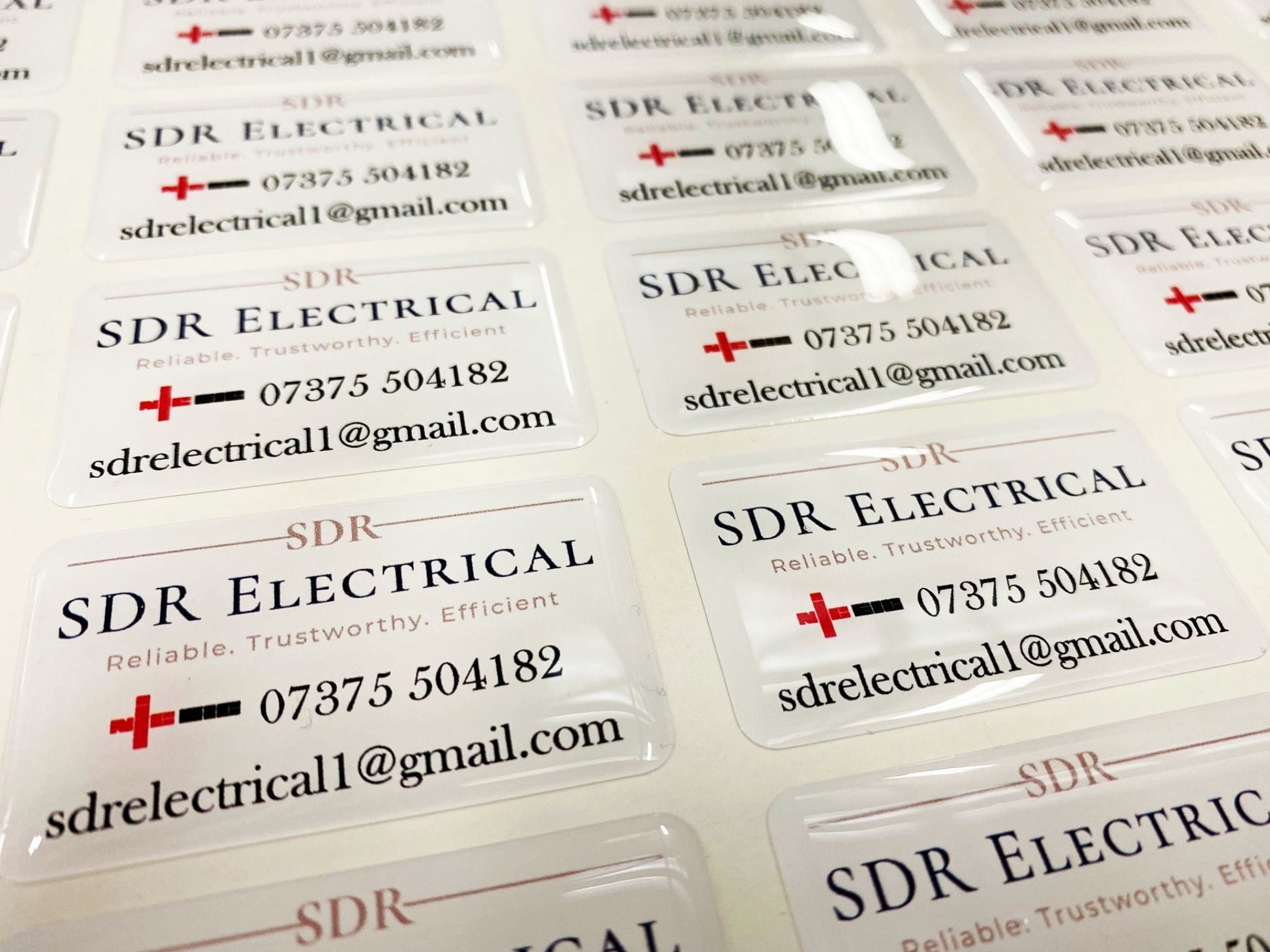 3D domed labels for boilers and heating installations